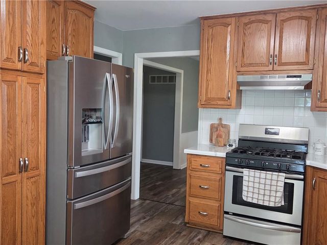 100 Meadows Lane, Pattonsburg, MO 64670