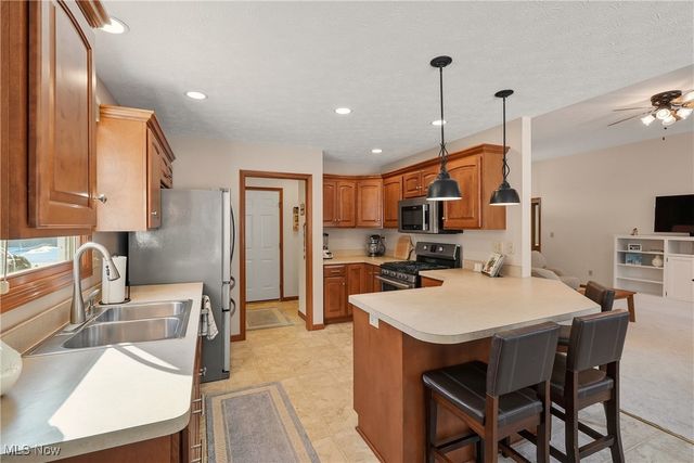 1430 Ashton Way, Wooster, OH 44691