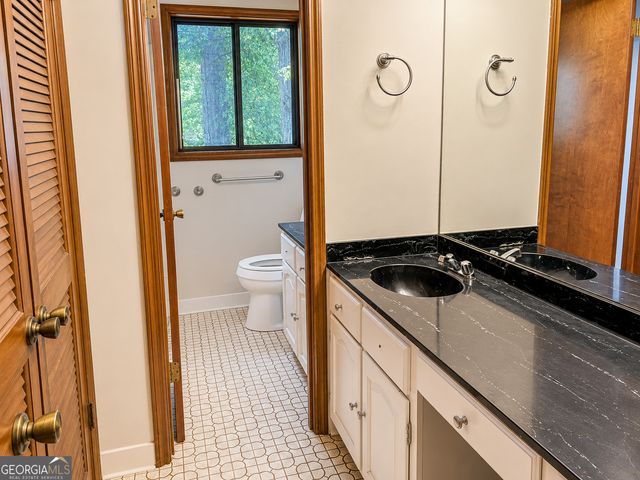 2284 Camden Court, Jonesboro, GA 30236