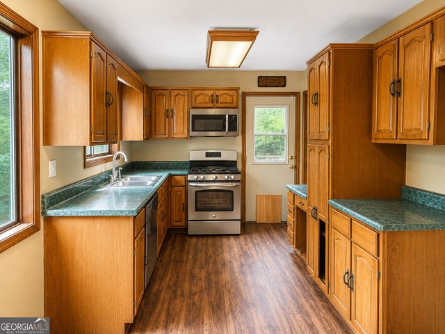 2284 Camden Court, Jonesboro, GA 30236