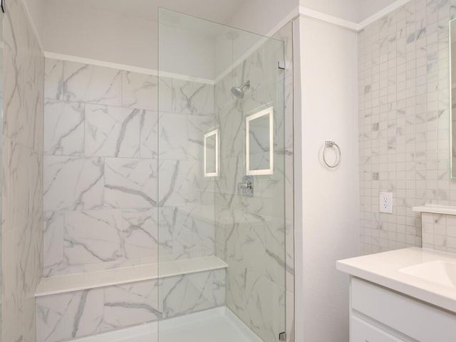 12001 Vista Parke DR 1103, Austin, TX 78726