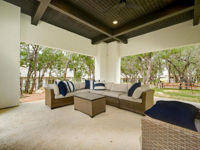 12001 Vista Parke DR 1103, Austin, TX 78726