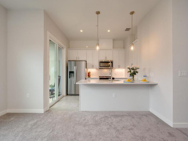 12001 Vista Parke DR 1103, Austin, TX 78726