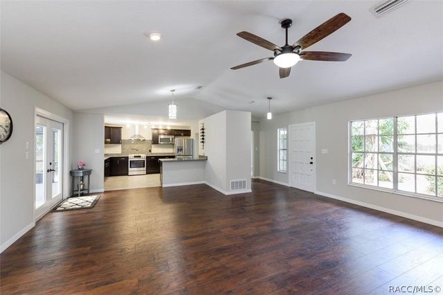 5002 SE 7th Place, Ocala, FL 34471
