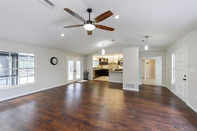 5002 SE 7th Place, Ocala, FL 34471