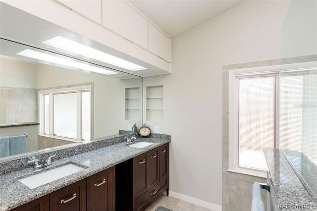 5002 SE 7th Place, Ocala, FL 34471