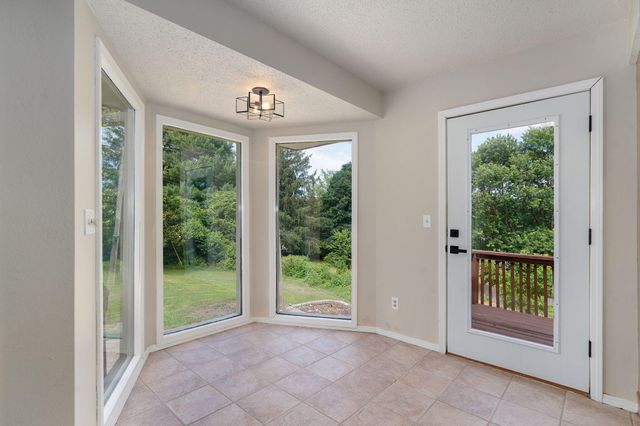 523 E Camino Street, Springfield, MO 65810