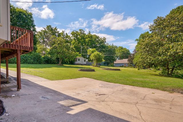 523 E Camino Street, Springfield, MO 65810