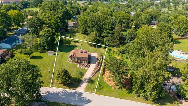 523 E Camino Street, Springfield, MO 65810