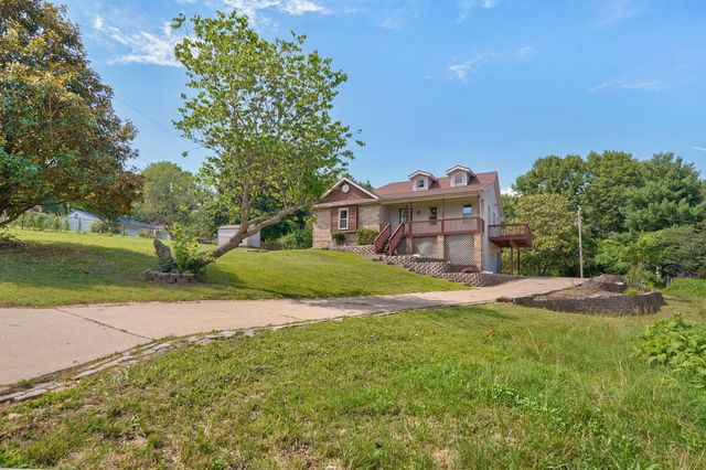 523 E Camino Street, Springfield, MO 65810