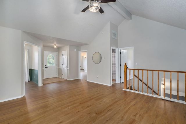 523 E Camino Street, Springfield, MO 65810