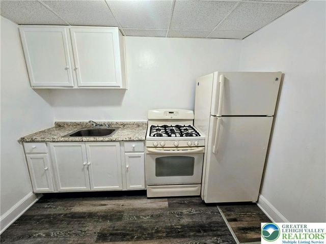 42 North 8 TH Street 1R, Allentown City, PA 18101