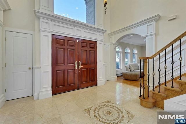65 Ross Avenue, Demarest, NJ 07627
