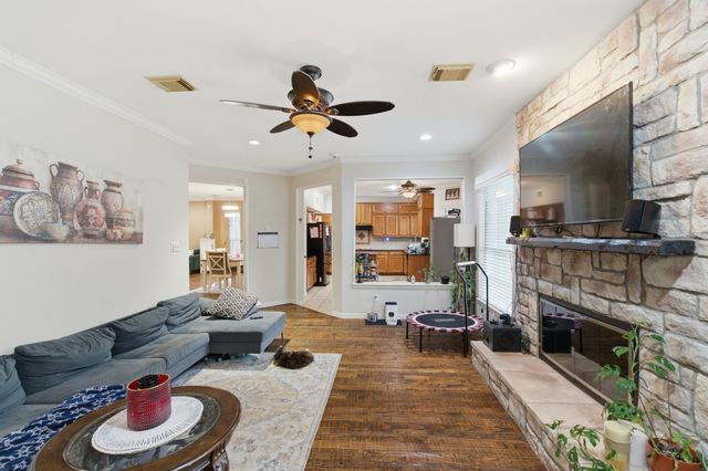 339 Spanish Moss Drive, Coppell, TX 75019