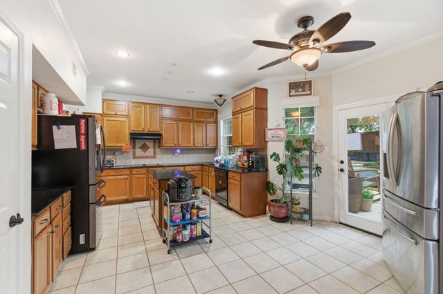 339 Spanish Moss Drive, Coppell, TX 75019