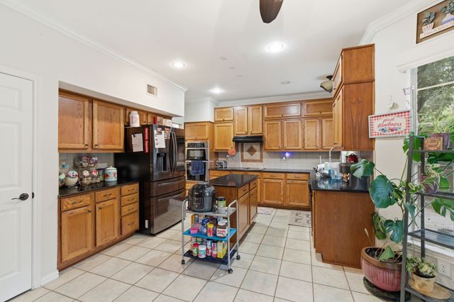 339 Spanish Moss Drive, Coppell, TX 75019