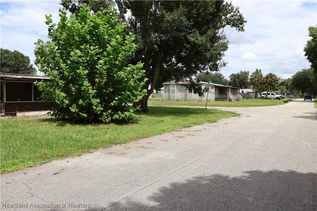 1007 Sparrow Road, Wauchula, FL 33873