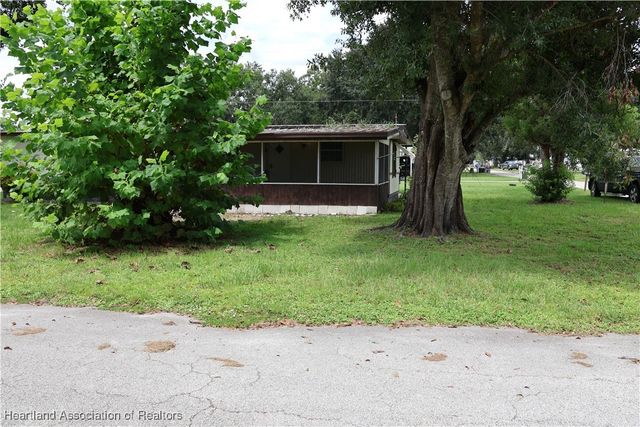 1007 Sparrow Road, Wauchula, FL 33873