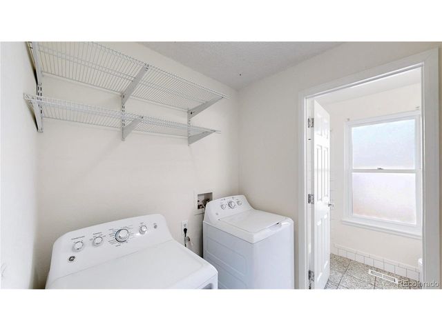 4206 S Halifax Way, Aurora, CO 80013