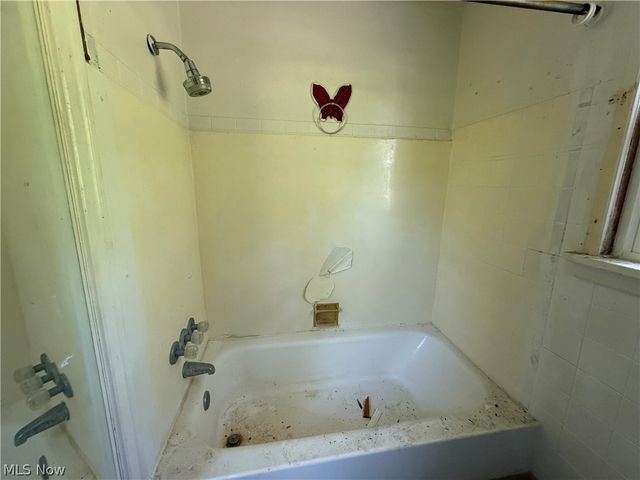 3368 E 149th Street, Cleveland, OH 44120