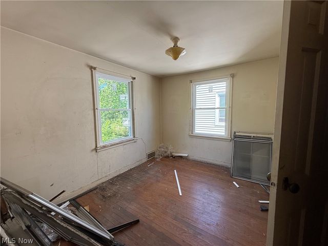 3368 E 149th Street, Cleveland, OH 44120