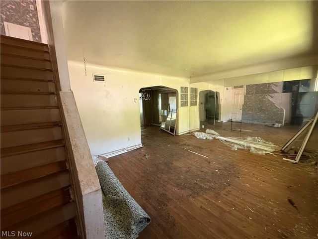 3368 E 149th Street, Cleveland, OH 44120