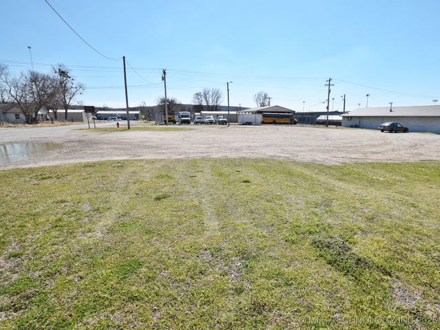 W Main Street, Hulbert, OK 74441