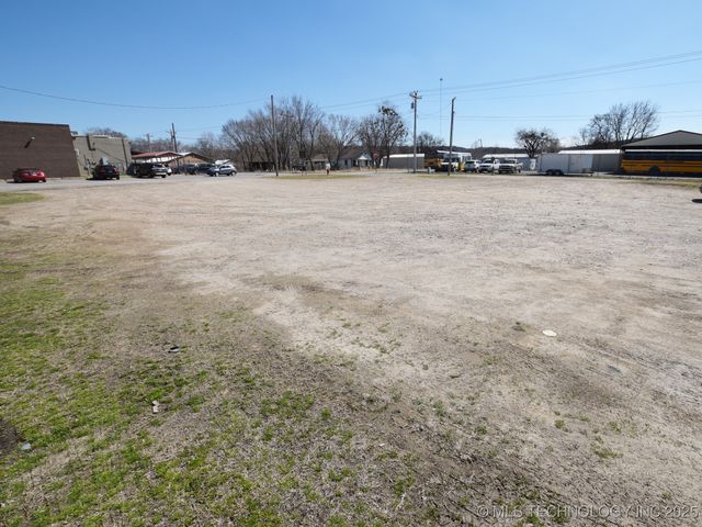 W Main Street, Hulbert, OK 74441