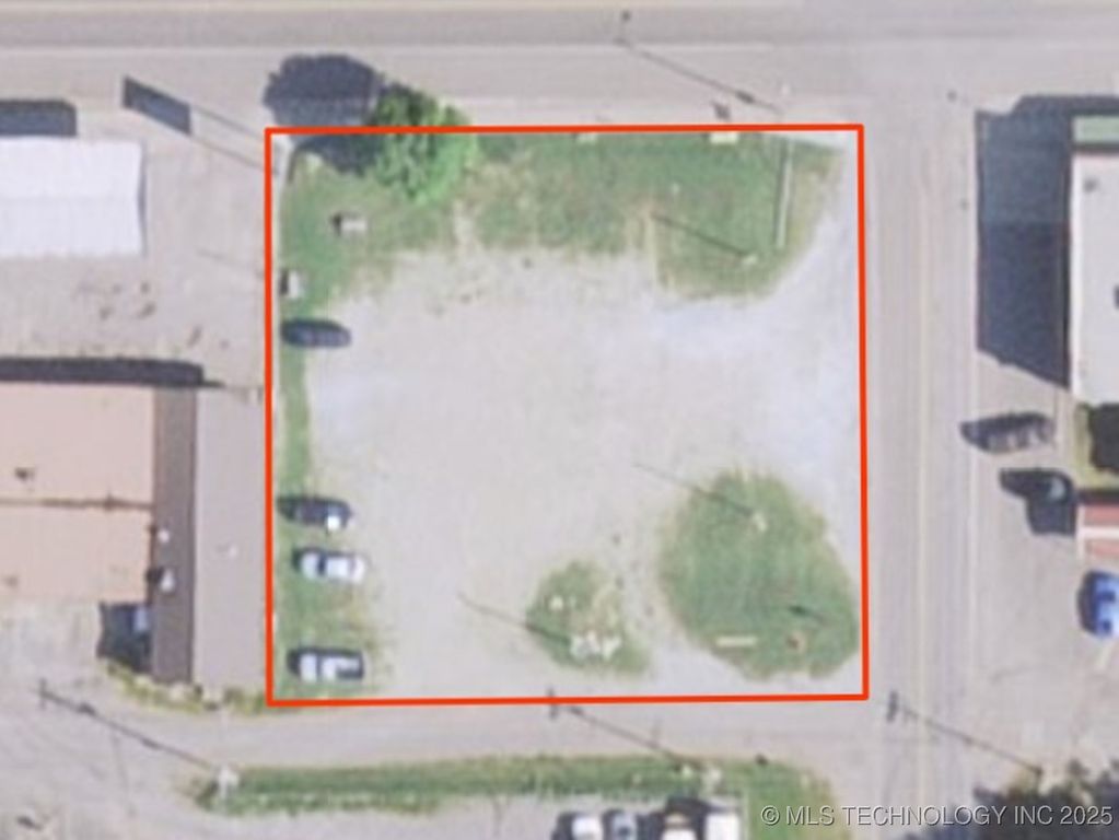 W Main Street, Hulbert, OK 74441