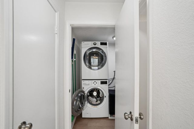 7041 Verdure Way, Elk Grove, CA 95758