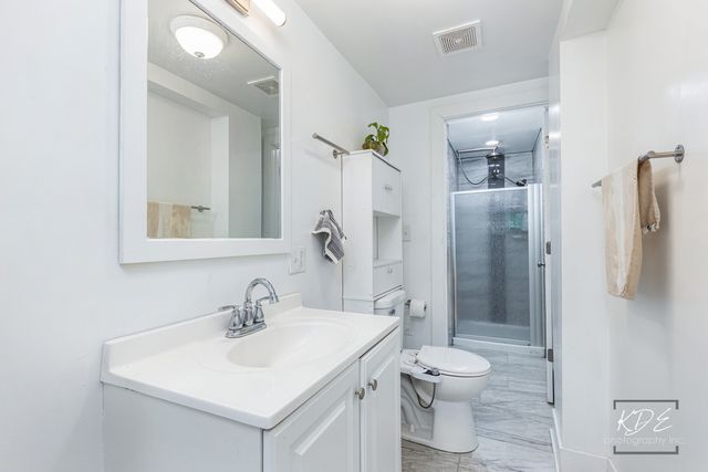 1524 Oswego Road, Naperville, IL 60540