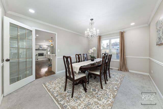 1524 Oswego Road, Naperville, IL 60540