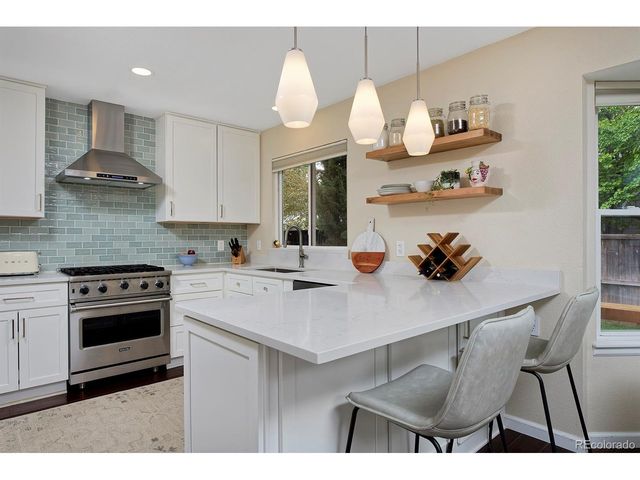 1080 Mercury Dr, Lafayette, CO 80026
