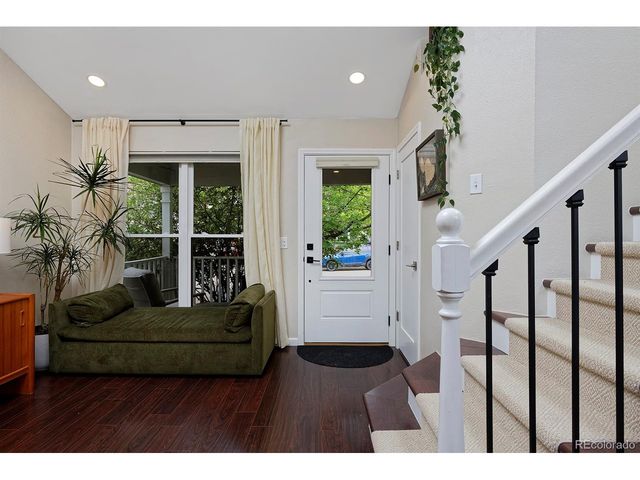 1080 Mercury Dr, Lafayette, CO 80026