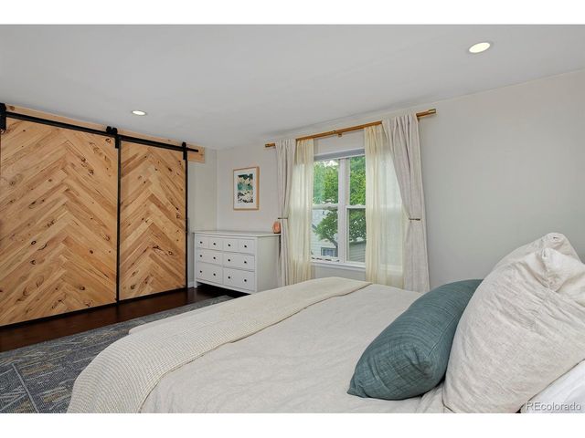1080 Mercury Dr, Lafayette, CO 80026
