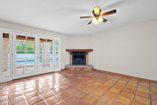 1991 N Forty Niner Drive, Tucson, AZ 85749