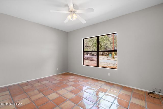 1991 N Forty Niner Drive, Tucson, AZ 85749
