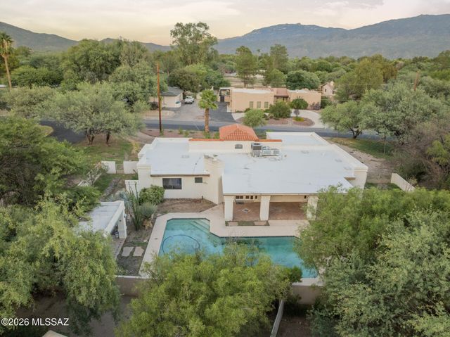 1991 N Forty Niner Drive, Tucson, AZ 85749