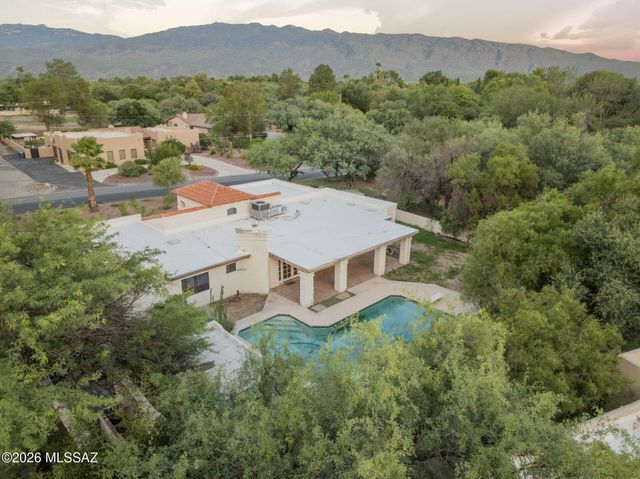 1991 N Forty Niner Drive, Tucson, AZ 85749