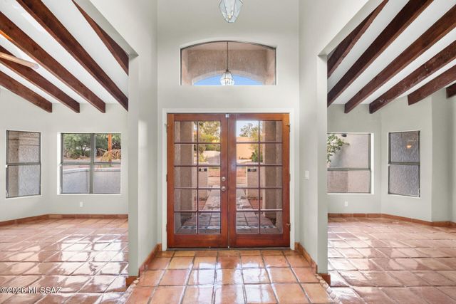 1991 N Forty Niner Drive, Tucson, AZ 85749