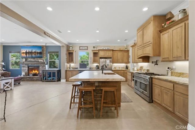 12865 Custer, Yucaipa, CA 92399
