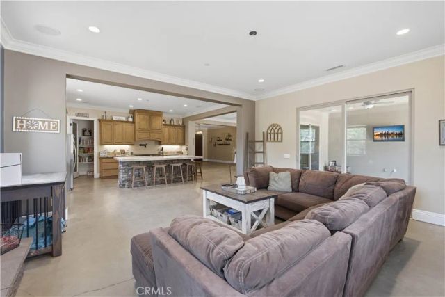 12865 Custer, Yucaipa, CA 92399