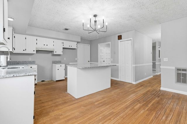 413 Reed Road, London, KY 40741