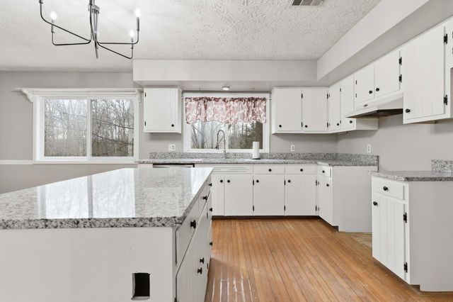 413 Reed Road, London, KY 40741