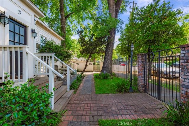 604 Salem Street, Chico, CA 95928