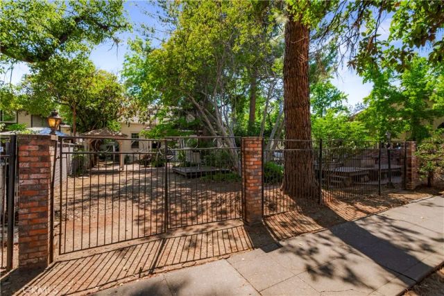 604 Salem Street, Chico, CA 95928