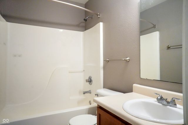 5828 Victory Avenue, Indianapolis, IN 46203
