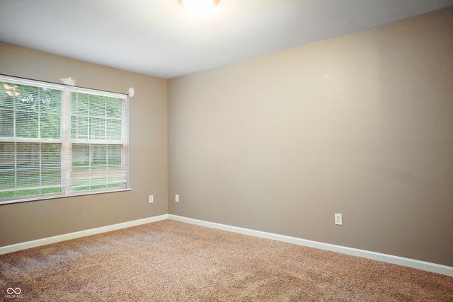 5828 Victory Avenue, Indianapolis, IN 46203