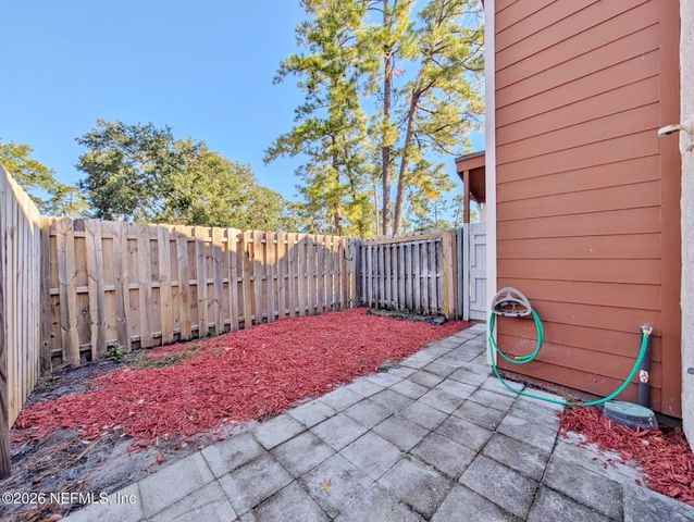 2530 WHISPERING WOODS Boulevard 1, Jacksonville, FL 32246