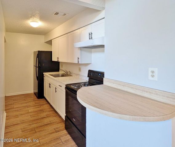 2530 WHISPERING WOODS Boulevard 1, Jacksonville, FL 32246